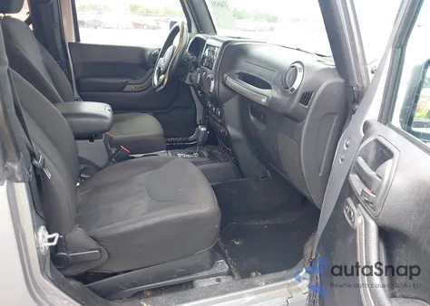 2016 Jeep Wrangler Sport z USA, uszkodzony, nr VIN 1C4AJWAG1GL327242